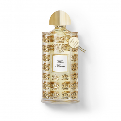 Les Royales Exclusives White Flowers