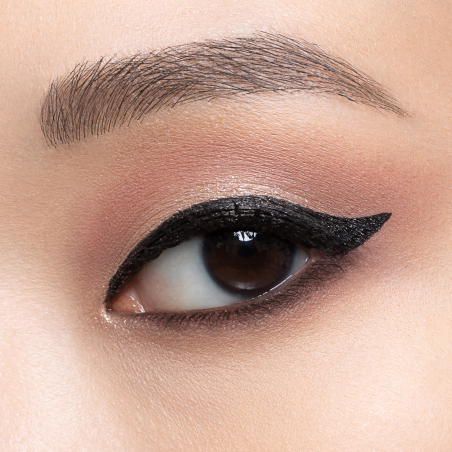 CLIMAX LIQUID EYELINER