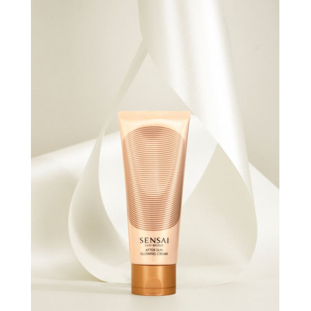 SILKY BRONZE AFTER SUN GLOWING CREMA 150ML