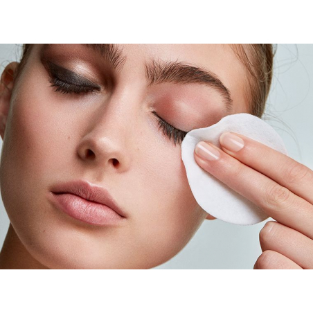 Oil- Free Eye Make-Up Remover M2 Beaute | Perfumería Júlia