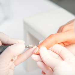 MANS LLARGA DURADA TREURE SEMIPERMANENTS