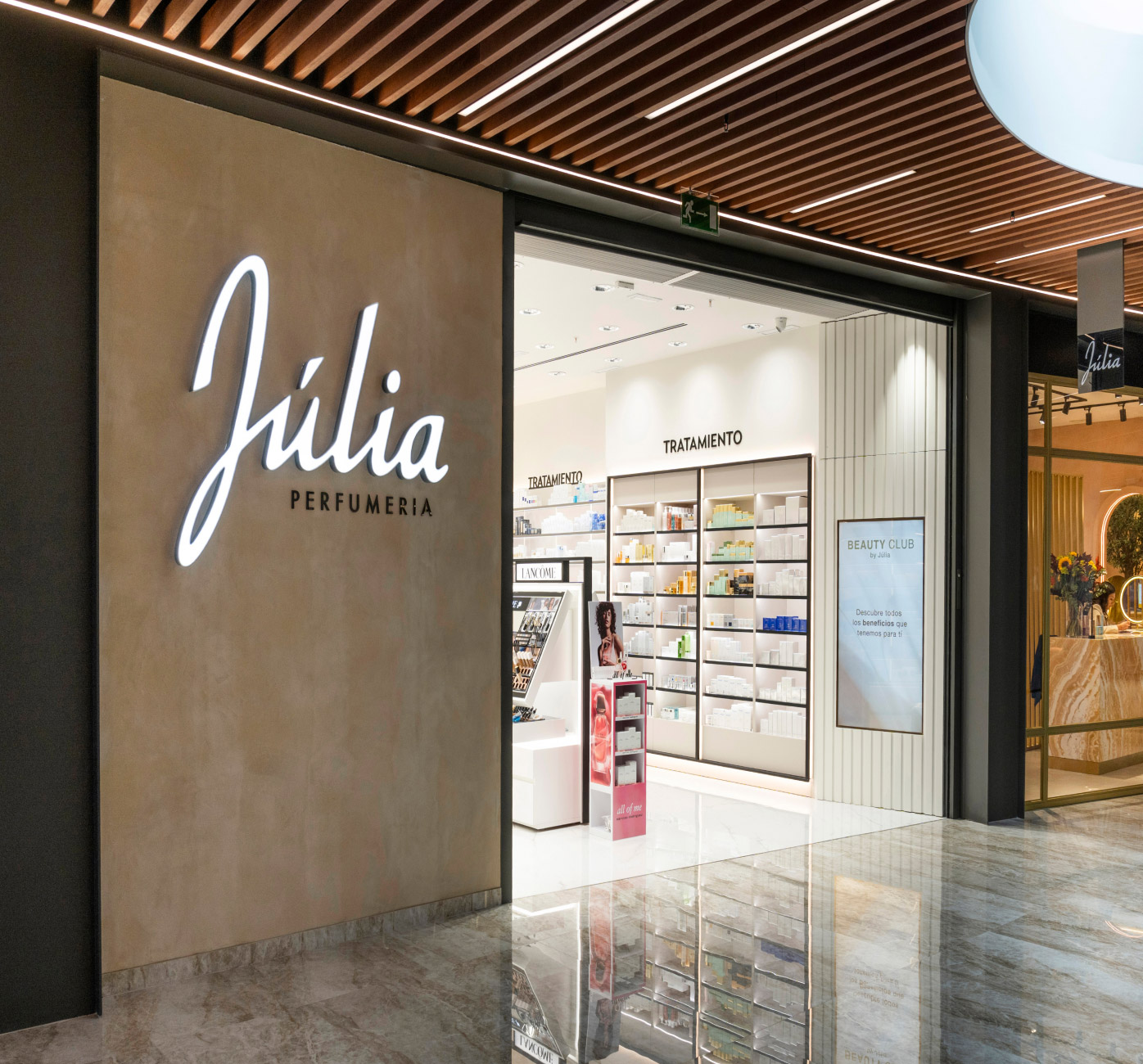 pas 2 click and collect Júlia